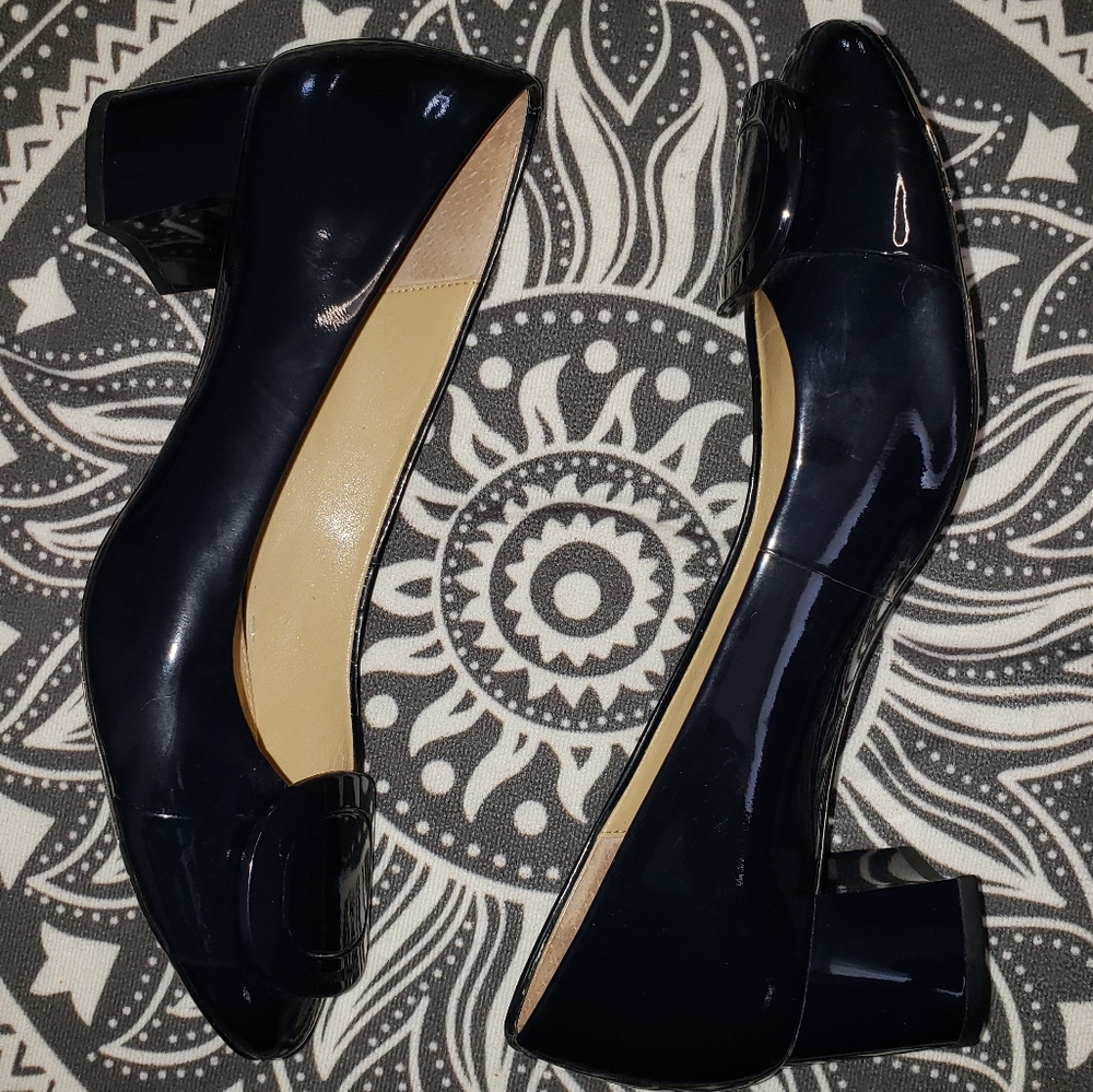 Michael by MK Navy blue 2in pumps size 8